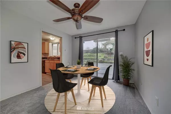 2904 McClain AVE, Bremerton, WA 98310