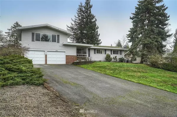 2904 McClain AVE, Bremerton, WA 98310