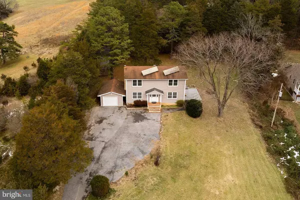 164 LAKES VALLEY RD, Strasburg, VA 22657