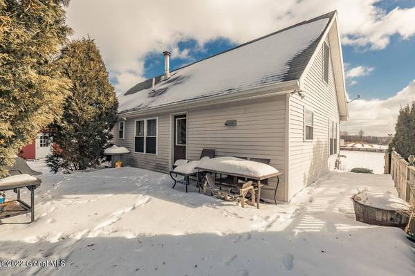 181 Marie DR, Fonda, NY 12068