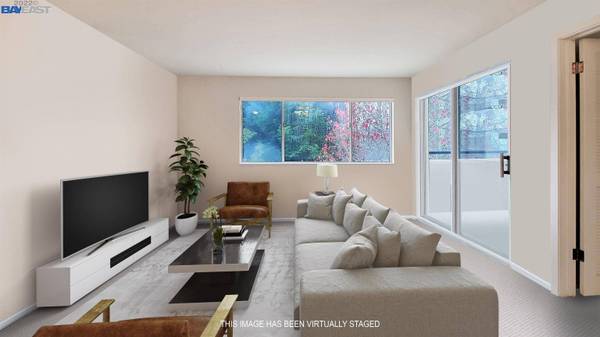 1207 Melville Sq #316