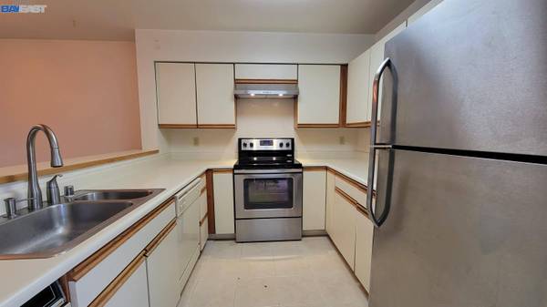 1207 Melville Sq #316, Richmond, CA 94804