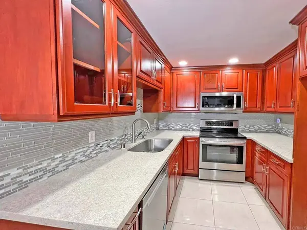 3557 Kenora DR #21, Spring Valley, CA 91977