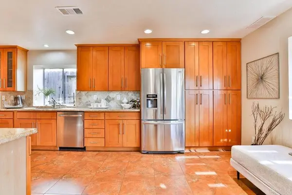 11965 Calle Lorenzana, El Cajon, CA 92019