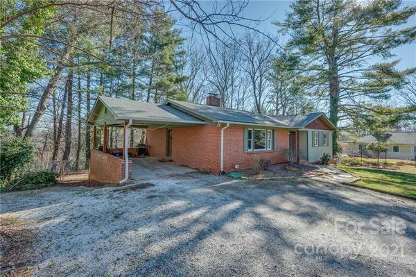 56 Marion ST, Tryon, NC 28782