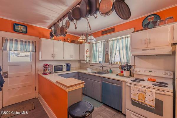 75 E Main ST, Fonda, NY 12068