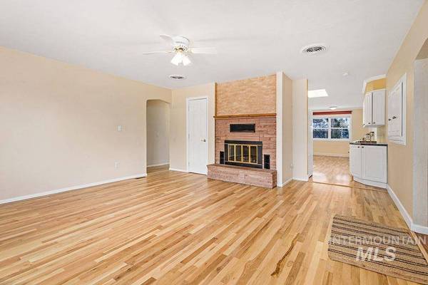 1312 S Nash St, Boise, ID 83705