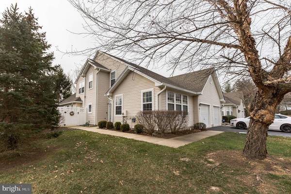 26 WINTERBERRY TER, Trenton, NJ 08690