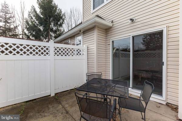 26 WINTERBERRY TER, Trenton, NJ 08690