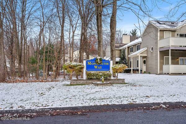 143 Monmouth WAY, Halfmoon, NY 12065