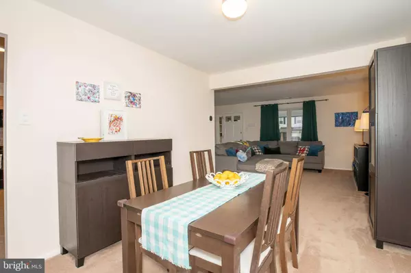 6221 NATHAN HALE CT, Bensalem, PA 19020