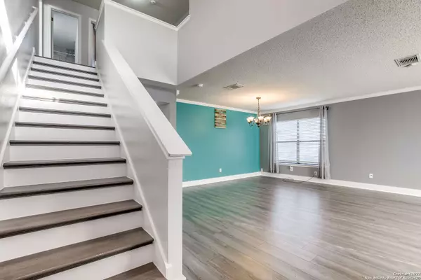 5015 KALLIES CIR, San Antonio, TX 78251-3550