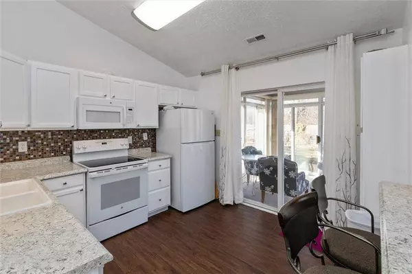 5774 Eden Village WAY, Indianapolis, IN 46254