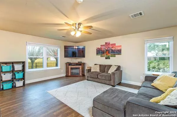 236 ANVIL PL, Cibolo, TX 78108-3780