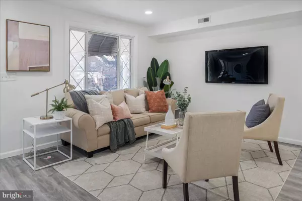 3820 YOLANDO RD, Baltimore, MD 21218