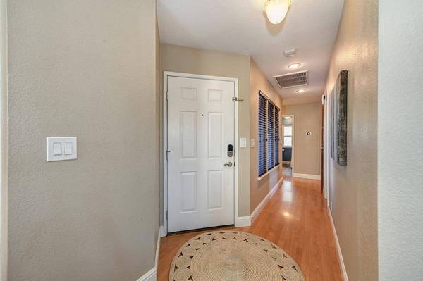 5940 Willowynd DR, Rocklin, CA 95677