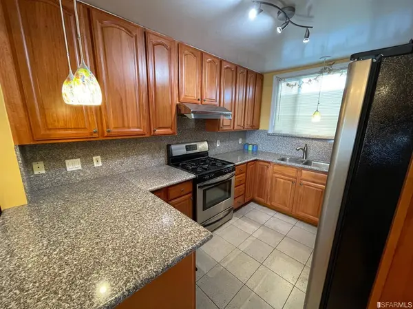 81 Bepler ST, Daly City, CA 94014