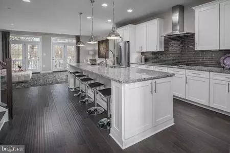 10804 LAMPTON ST, Middle River, MD 21220