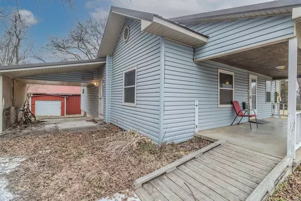 809 A Street, Bentonville, AR 72712