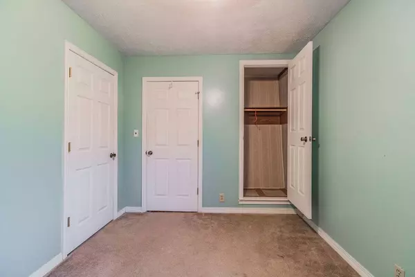 809 A Street, Bentonville, AR 72712