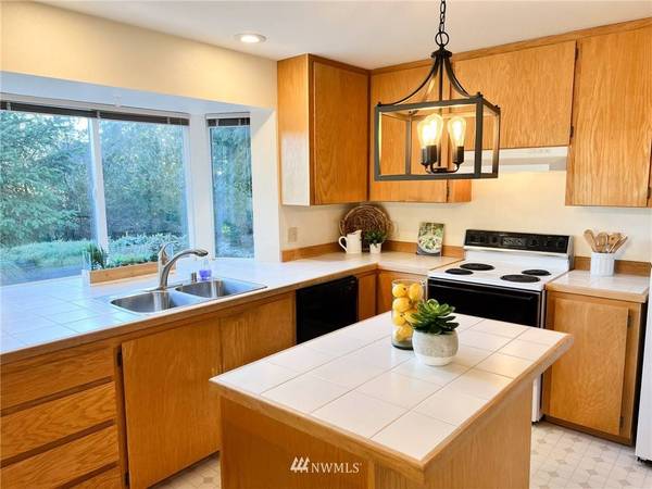 1315 Andrea CT, Bellingham, WA 98226