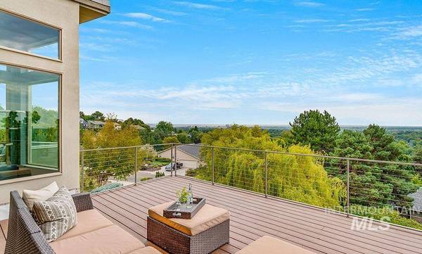 2424 W Spring Mountain Dr, Boise, ID 83702