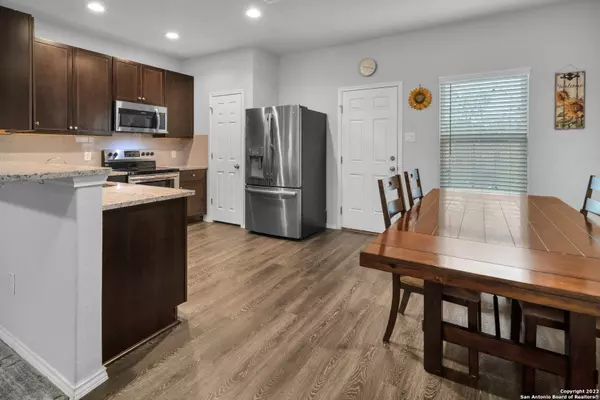 8123 Apex View, San Antonio, TX 78244