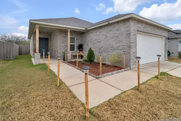 8123 Apex View, San Antonio, TX 78244