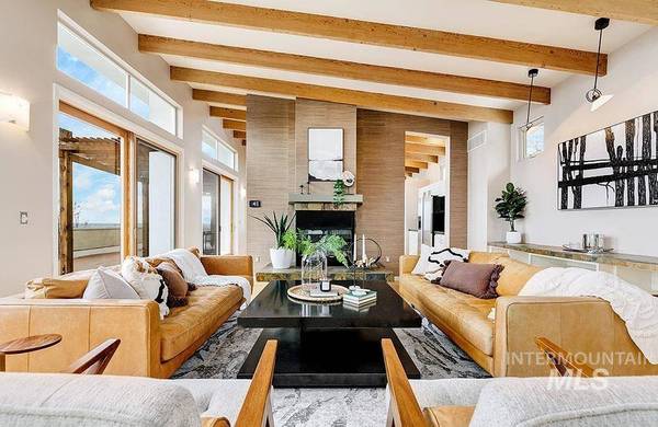 2424 W Spring Mountain Dr, Boise, ID 83702