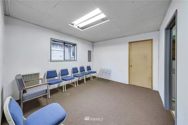 914 Ryan AVE, Sumner, WA 98390