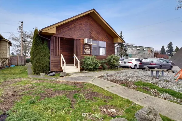 914 Ryan AVE, Sumner, WA 98390