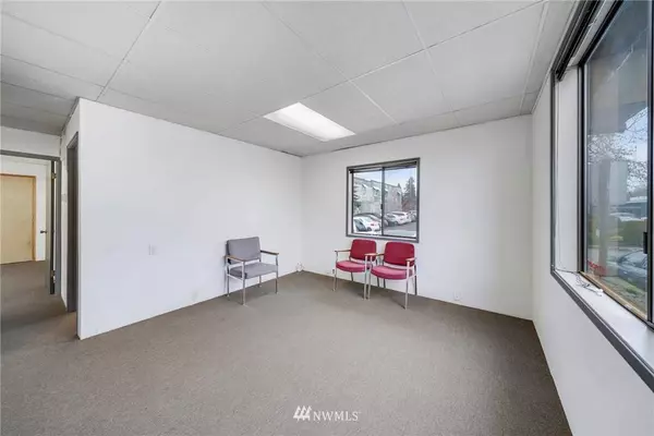 914 Ryan AVE, Sumner, WA 98390