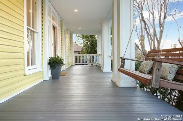 616 Marshall St, San Antonio, TX 78212