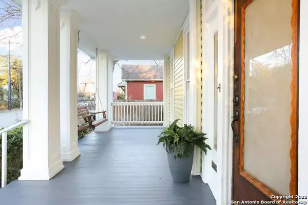 616 Marshall St, San Antonio, TX 78212