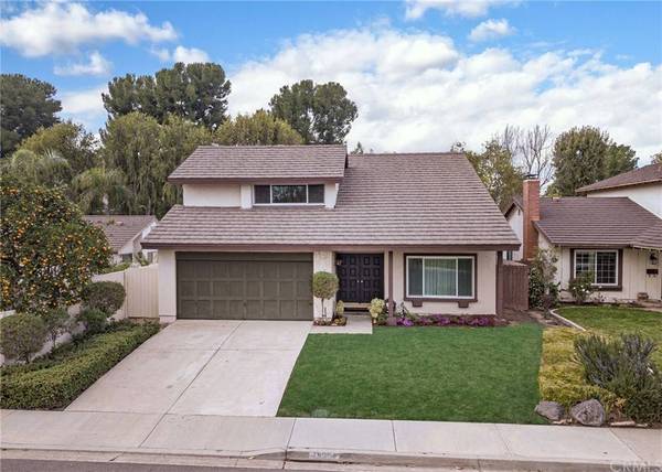 14221 Avenue Mendocino, Irvine, CA 92606