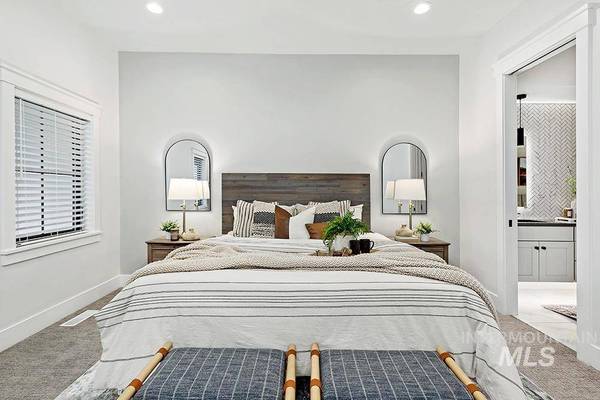 4251 W Bay Oak Ln, Meridian, ID 83646