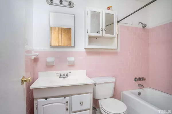 1708 Bishop ln Forbes Street, Wilson, NC 27893