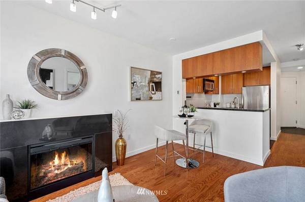 2721 1st AVE #304, Seattle, WA 98121