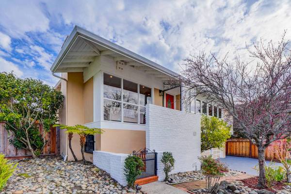 845 Banbury Ln, Millbrae, CA 94030