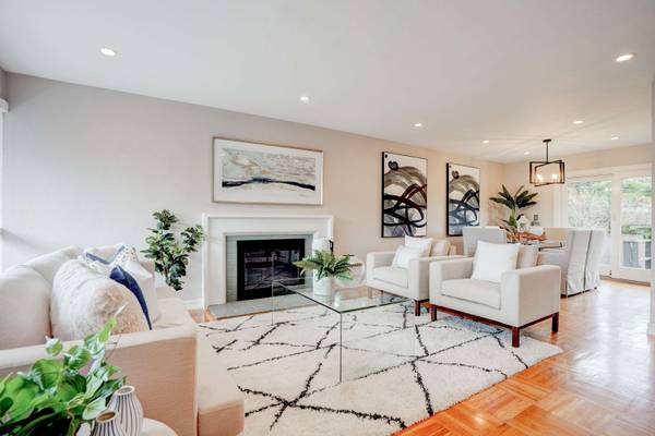 845 Banbury Ln, Millbrae, CA 94030