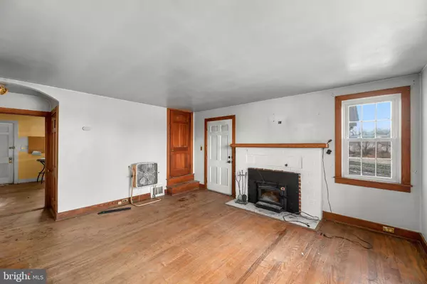 3018 TROYER RD, White Hall, MD 21161