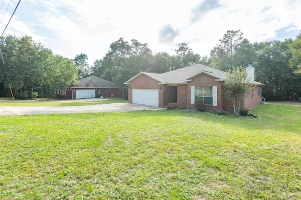 127 Arapaho Trl, Crestview, FL 32536