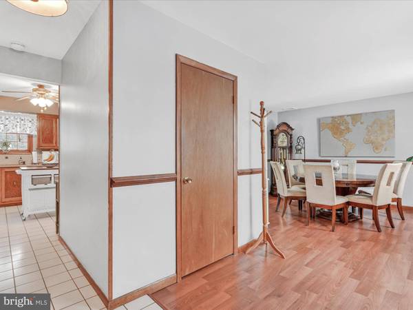 693 YMCA DR, New Cumberland, PA 17070