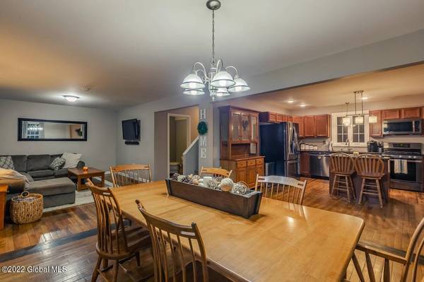 130 Northern  BLVD, Hagaman, NY 12086