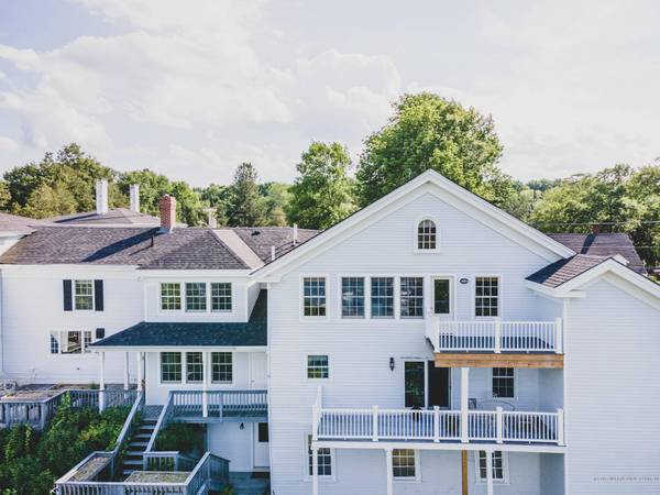 213 High Street, Belfast, ME 04915