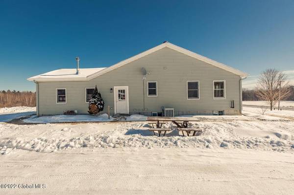 717 Ridge  RD, Broadalbin, NY 12025