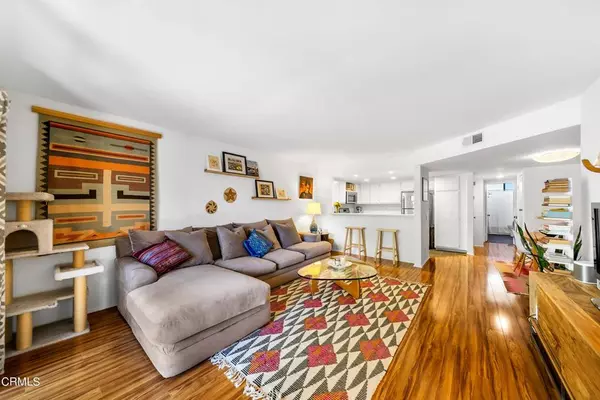 1568 Charterwood CT, Thousand Oaks, CA 91362