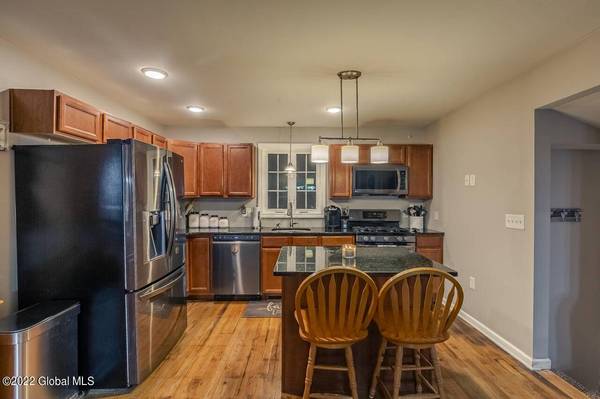 130 Northern  BLVD, Hagaman, NY 12086