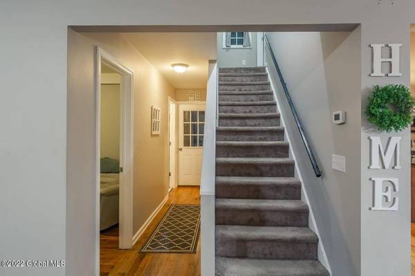 130 Northern  BLVD, Hagaman, NY 12086