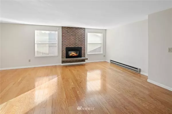 4520 S 257th ST, Kent, WA 98032